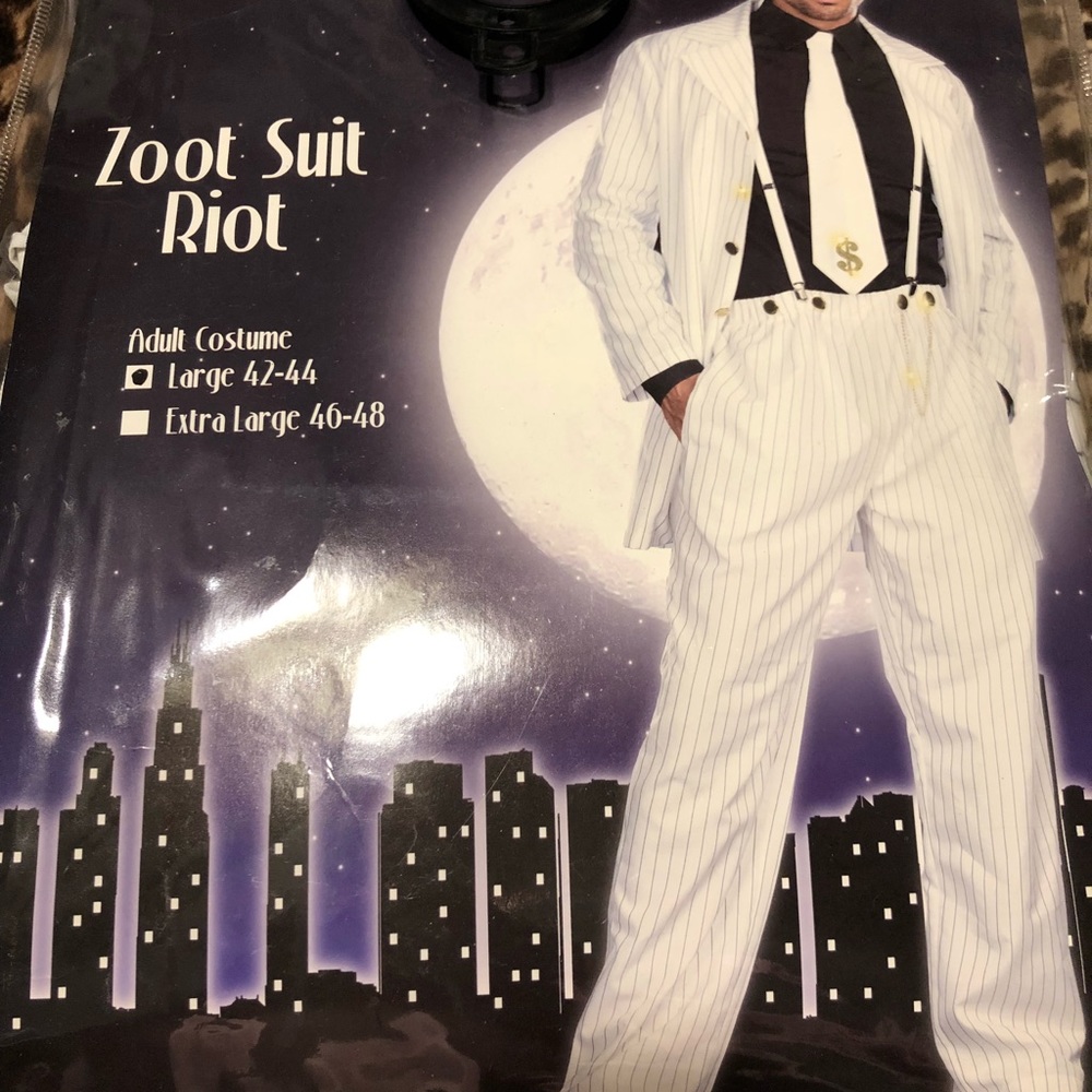 Men's zoot suit costume